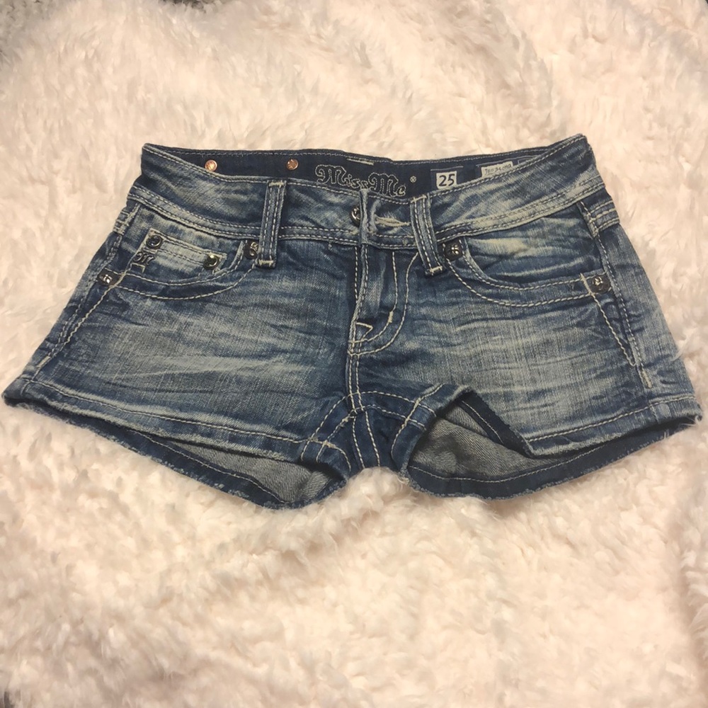 Miss Me 25 Jean shorts